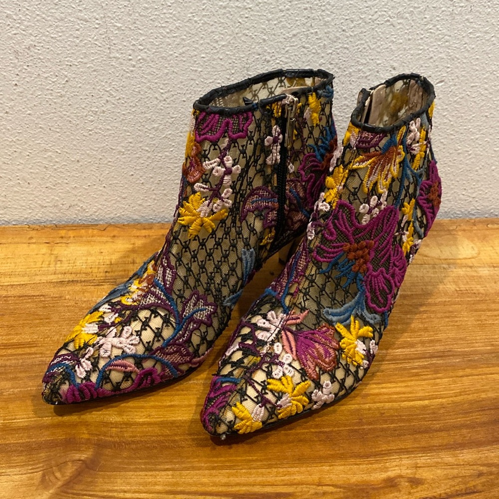 Sam Edelman Women's Kinzey Fashion Boots Sz 7